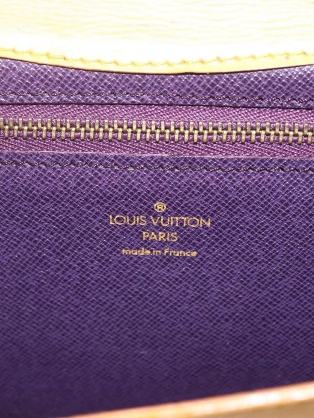 LOUIS VUITTON Epi Art Deco Clutch Bag Yellow M52639 LV Auth 168163 - Picture 8 of 16